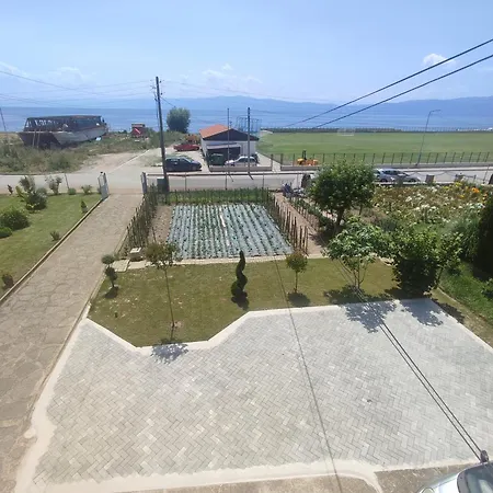 Three Apartamento Ohrid